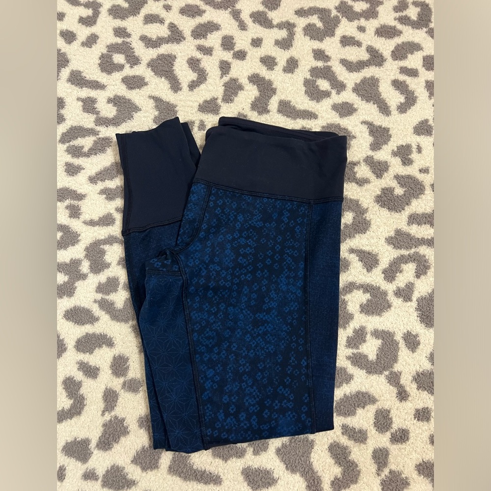 Bundle lululemon 3/4 leggings - Picture 5 of 16